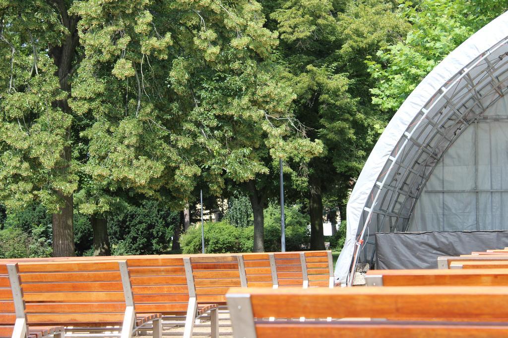 Apartment Promenada Poděbrady エクステリア 写真